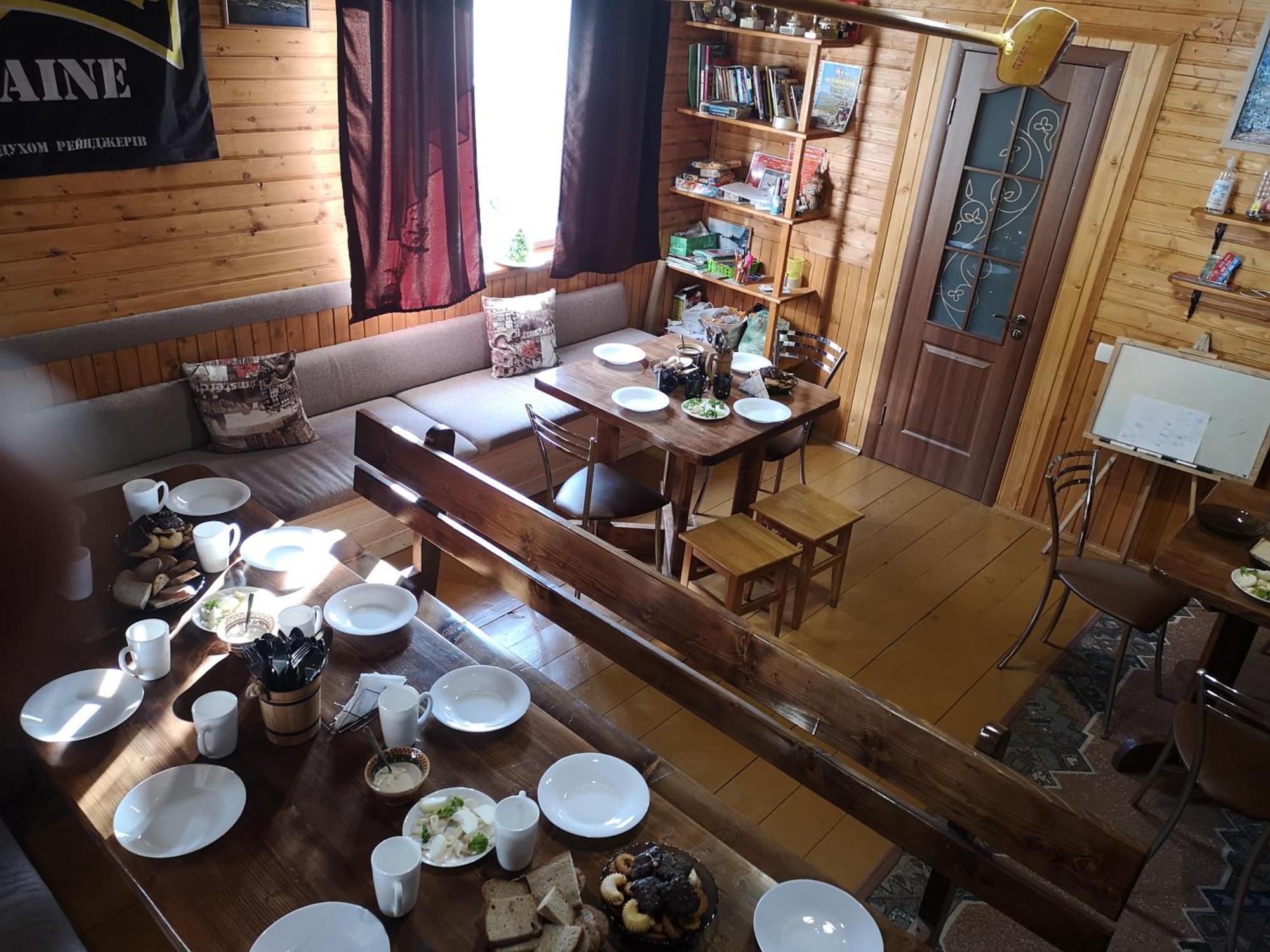 Рада Дараба Hotel Krasnik Ngoại thất bức ảnh