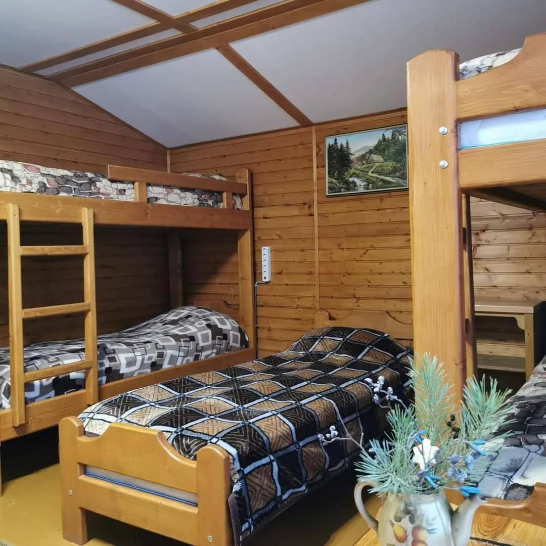 Рада Дараба Hotel Krasnik Ngoại thất bức ảnh