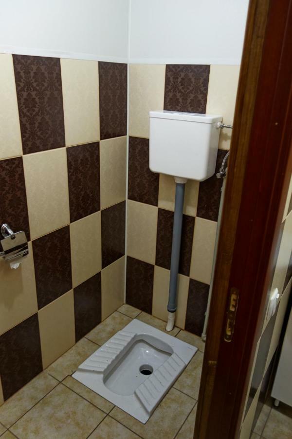 Рада Дараба Hotel Krasnik Ngoại thất bức ảnh